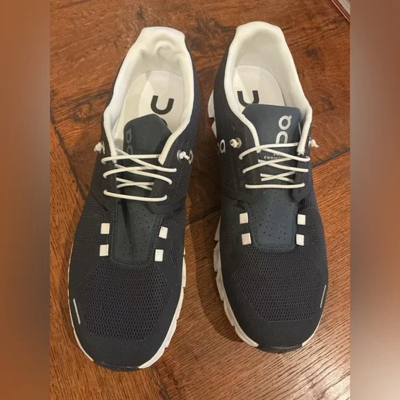 On-Running Cloud Midnight/White" Men's Casual Running Sneakers size 10 - Picture 1 of 7